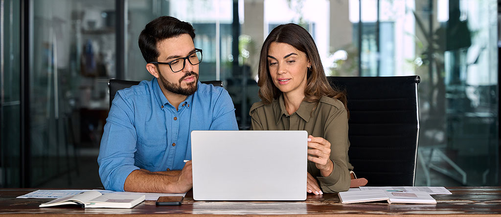 Implementing Adobe's Data Insights Agent between to co-workers